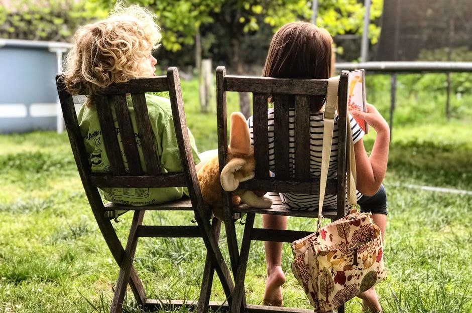 Tipy pro karanténu: jak zabavit děti na zahradě, balkoně nebo na terase?
