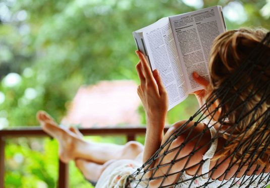 Zahrada jako útočiště při trávení volného času: pergola, bazén i vlastní výpěstky
