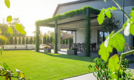 Biofilní pergola: Jak se lépe propojit s přírodou?
