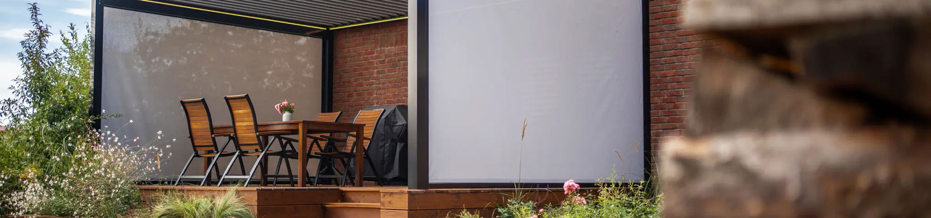 Barevné trendy ve stínění: Proč je antracit barvou číslo jedna