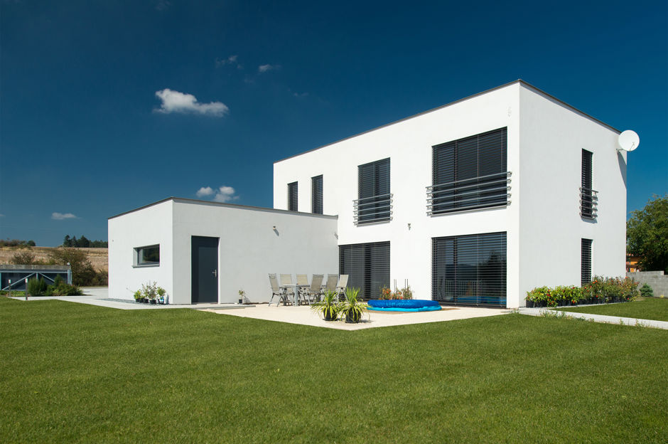 Stavíte dům? Kdy je ideální čas řešit venkovní stínění